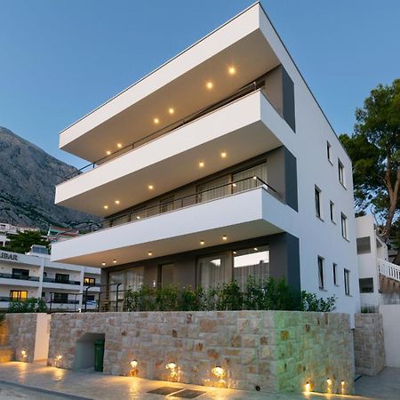 Apartmani Pino Baska Voda Exterior photo
