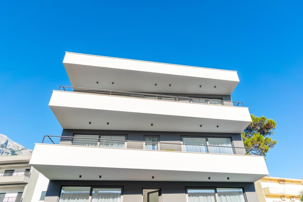Apartmani Pino Baska Voda Exterior photo